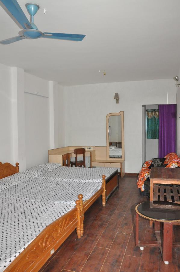 White House Anandagiri Hostel Kodaikanal Exterior photo